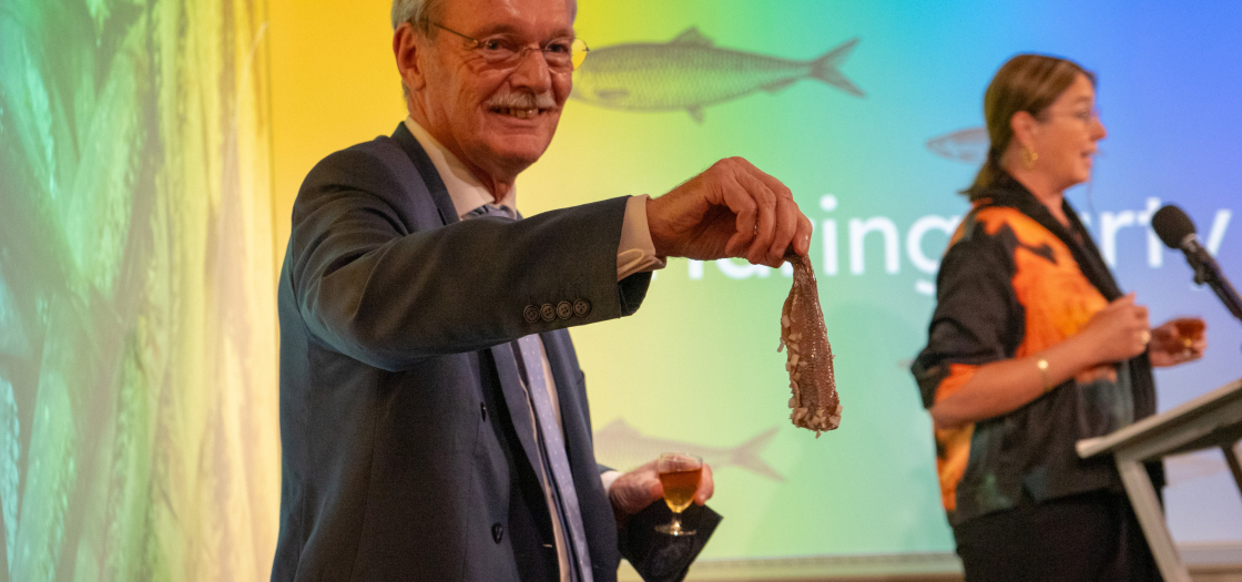 Het haringjaar is geopend bij Nieuwspoort!