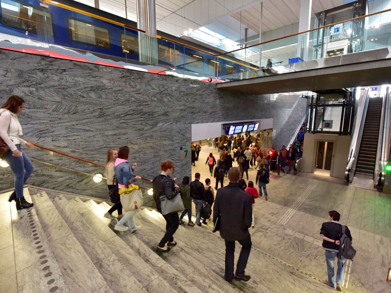 Foto station Breda web