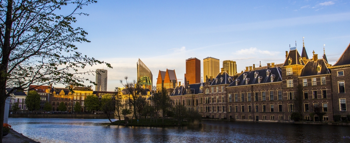 Het Grote Jong Nieuwspoort Debat: Generatiestrijd