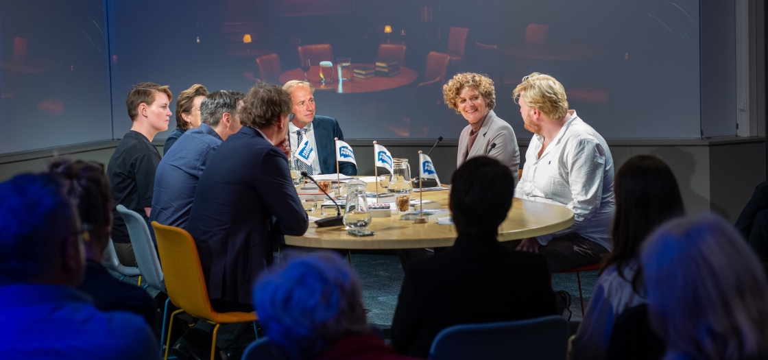 PrinsjesBoekenCast