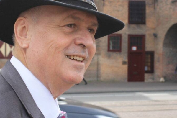 Boekpresentatie: „Ongefilterd – Ongecensureerd – Een buitenlandcorrespondent bericht“